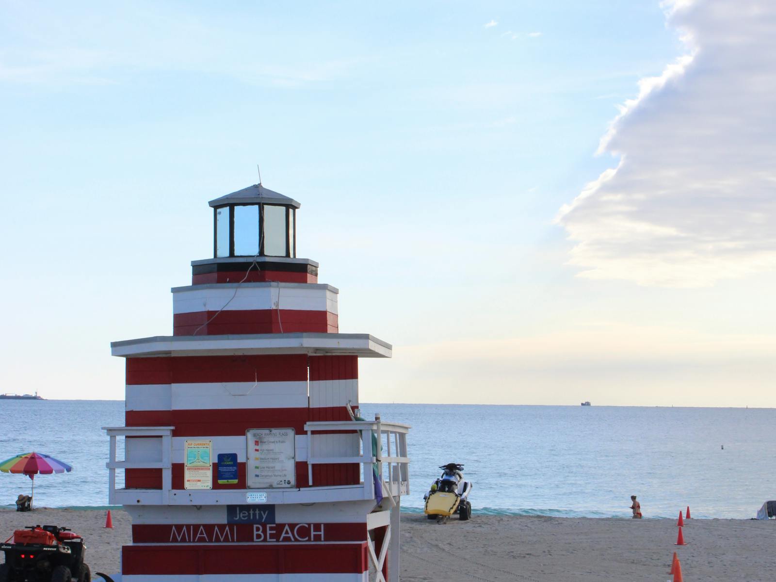 Red and white lifeguard tower on Miami Beach